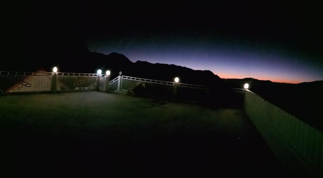 Bromo Otix Guest House Zewnętrze zdjęcie